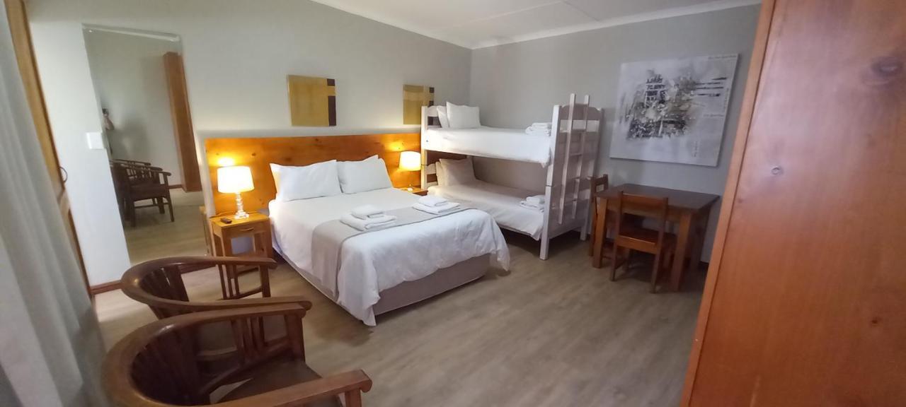 Masada Guest House Langebaan Buitenkant foto